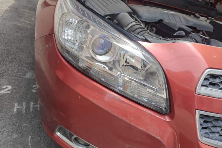 Used Chevrolet Malibu 2012 2.0L Automatic Luxury Edition Right Front Headlight