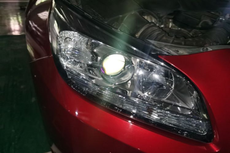 Used Chevrolet Malibu 2012 2.0L Automatic Luxury Edition Right Front Headlight