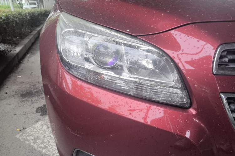 Used Chevrolet Malibu 2012 2.4L Automatic Luxury Edition Right Front Headlight