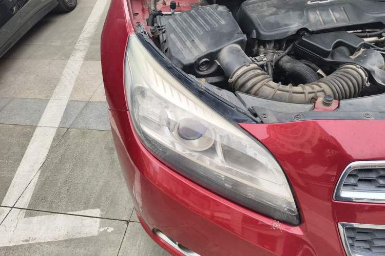 Used Chevrolet Malibu 2012 2.0L Automatic Luxury Edition Right Front Headlight
