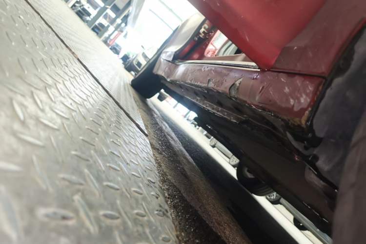 Used Chevrolet Malibu 2012 2.0L Automatic Luxury Edition Right Side Sill