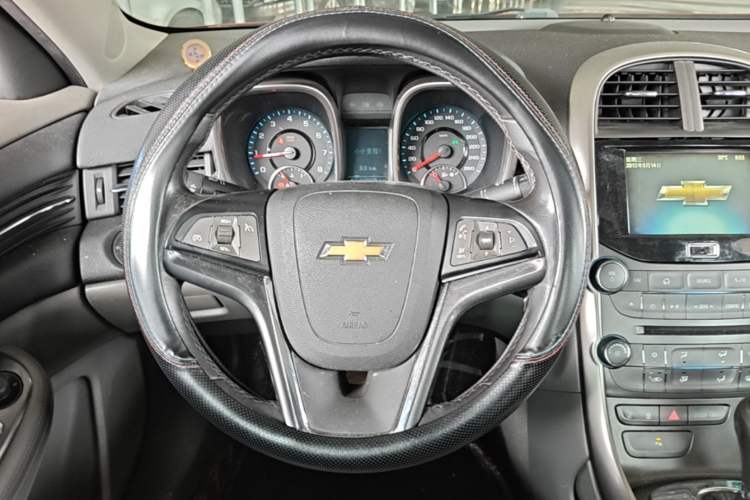 Used Chevrolet Malibu 2012 2.0L Automatic Luxury Edition Steering Wheel