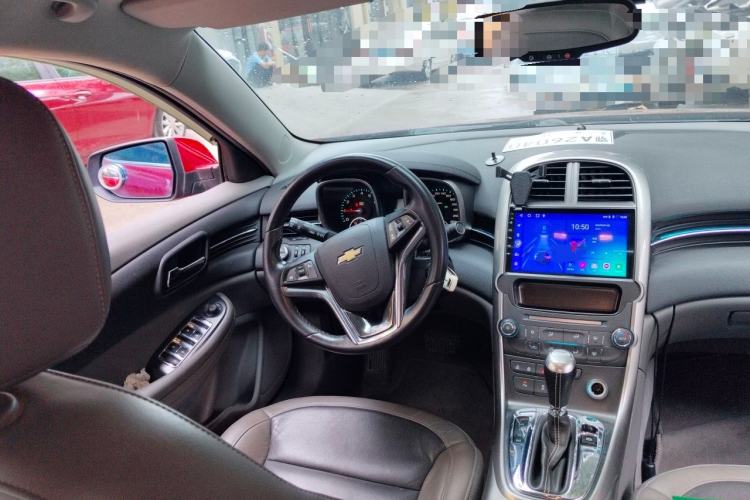 Used Chevrolet Malibu 2012 2.0L Automatic Comfort Edition Steering Wheel