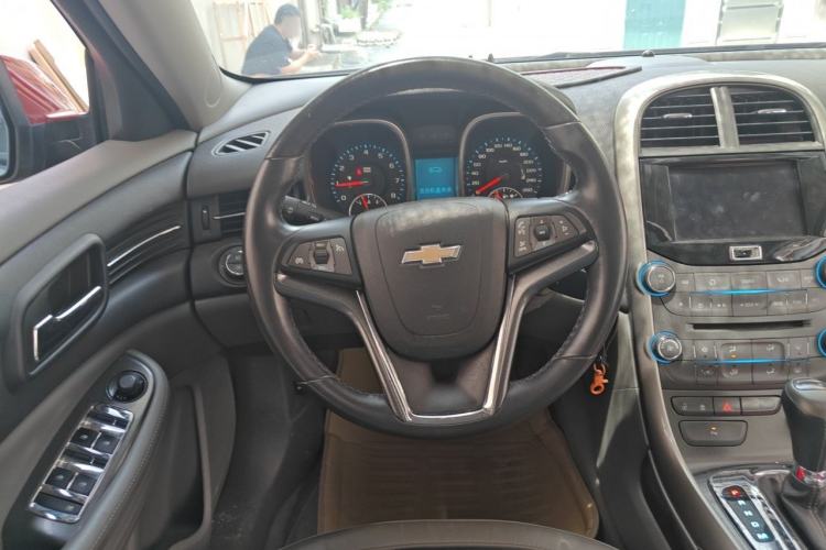 Used Chevrolet Malibu 2012 2.0L Automatic Luxury Edition Steering Wheel