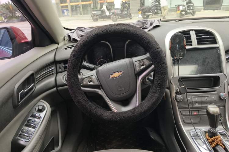 Used Chevrolet Malibu 2012 2.0L Automatic Luxury Edition Steering Wheel