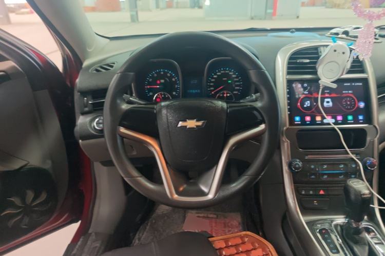 Used Chevrolet Malibu 2012 2.0L Automatic Comfort Edition Steering Wheel
