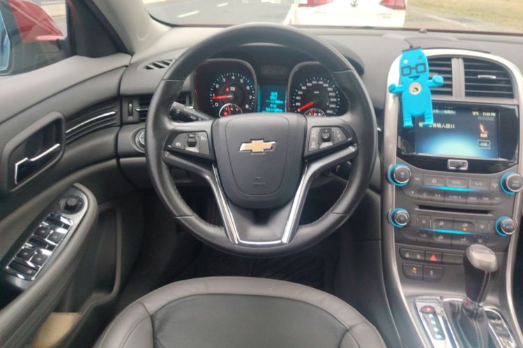 Used Chevrolet Malibu 2012 2.0L Automatic Luxury Edition Steering Wheel