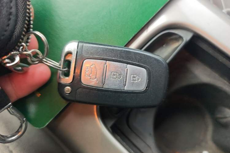 Used Chevrolet Malibu 2012 2.0L Automatic Luxury Edition Vehicle Key