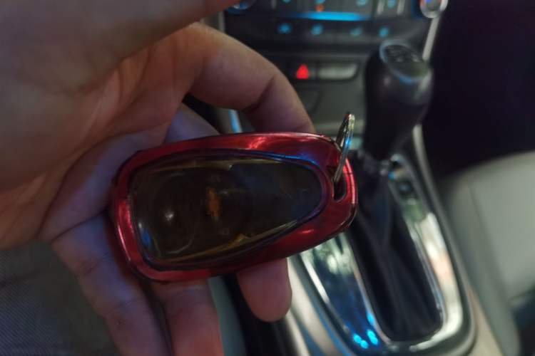 Used Chevrolet Malibu 2012 2.0L Automatic Comfort Edition Vehicle Key