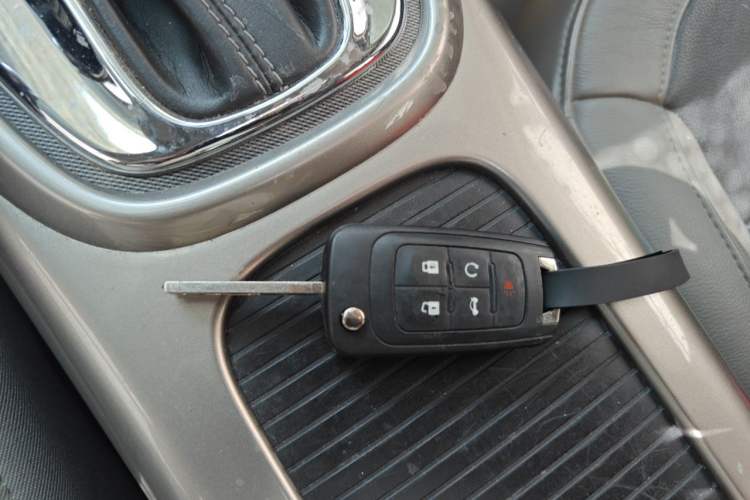 Used Chevrolet Malibu 2012 2.0L Automatic Luxury Edition Vehicle Key