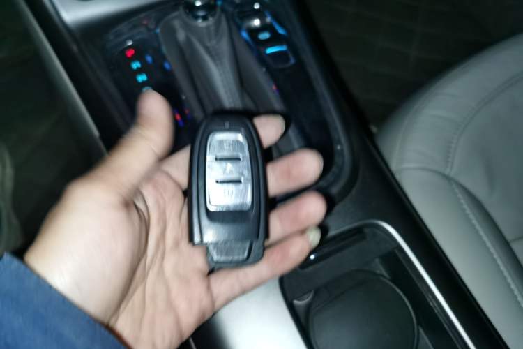 Used Chevrolet Malibu 2012 2.0L Automatic Luxury Edition Vehicle Key