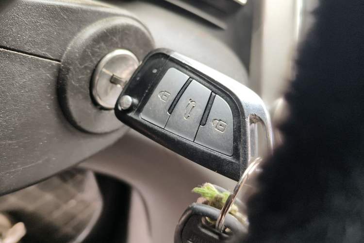 Used Chevrolet Malibu 2012 2.0L Automatic Luxury Edition Vehicle Key