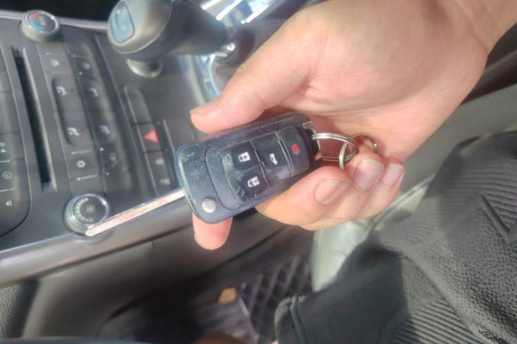 Used Chevrolet Malibu 2012 2.0L Automatic Luxury Edition Vehicle Key
