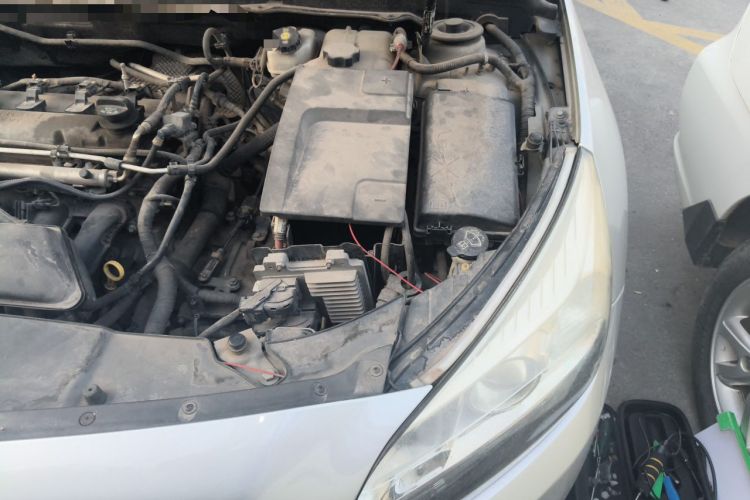 Used Chevrolet Malibu 2012 2.0L Automatic Luxury Edition Engine Bay Left