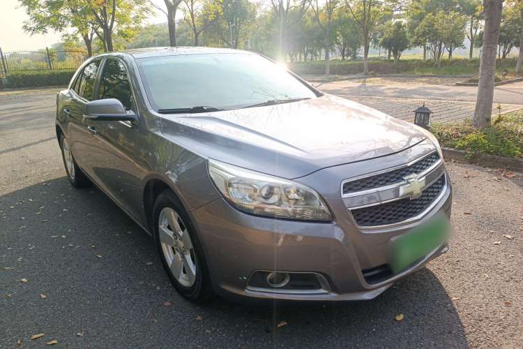 Used Chevrolet Malibu 2012 2.4L Automatic Luxury Edition Front Right 45 Deg