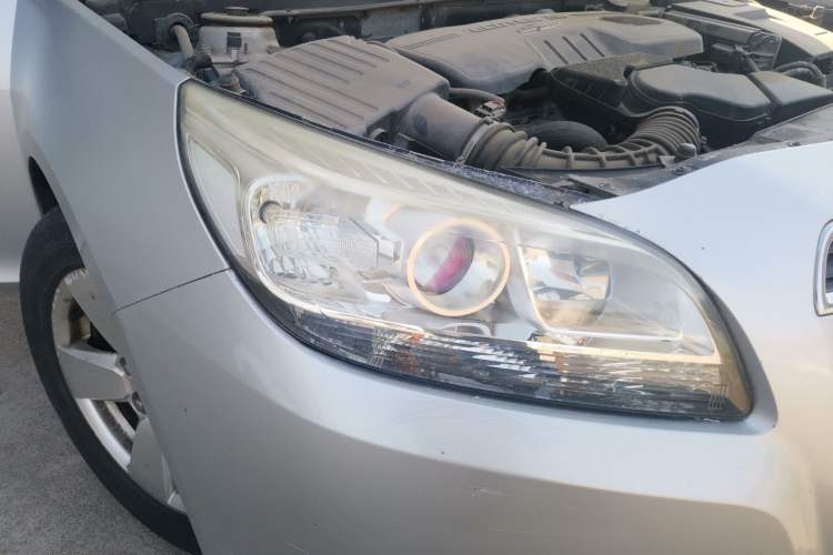 Used Chevrolet Malibu 2012 2.4L Automatic Luxury Edition Right Front Headlight