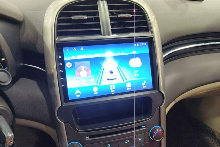 Used Chevrolet Malibu 2012 2.0L Automatic Comfort Edition Audio And AC Panel