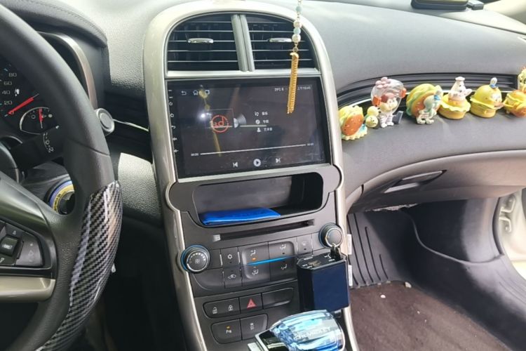 Used Chevrolet Malibu 2012 1.6T Automatic Luxury Edition Audio And AC Panel