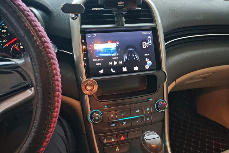 Used Chevrolet Malibu 2012 2.0L Automatic Comfort Edition Audio And AC Panel