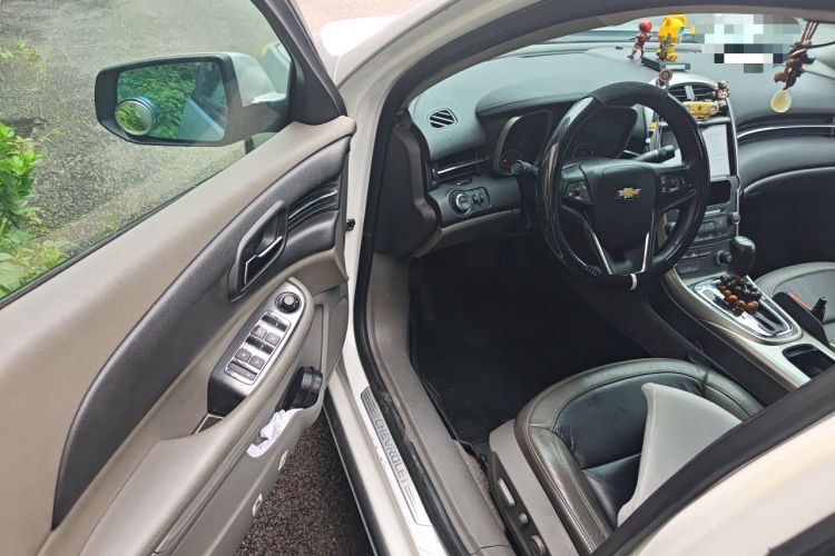 Used Chevrolet Malibu 2012 2.0L Automatic Luxury Edition Driver Seat