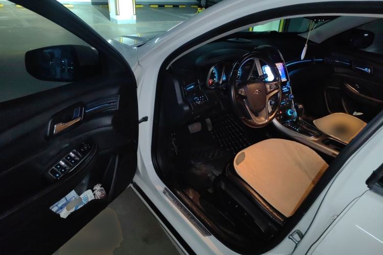Used Chevrolet Malibu 2012 1.6T Automatic Luxury Edition Driver Seat