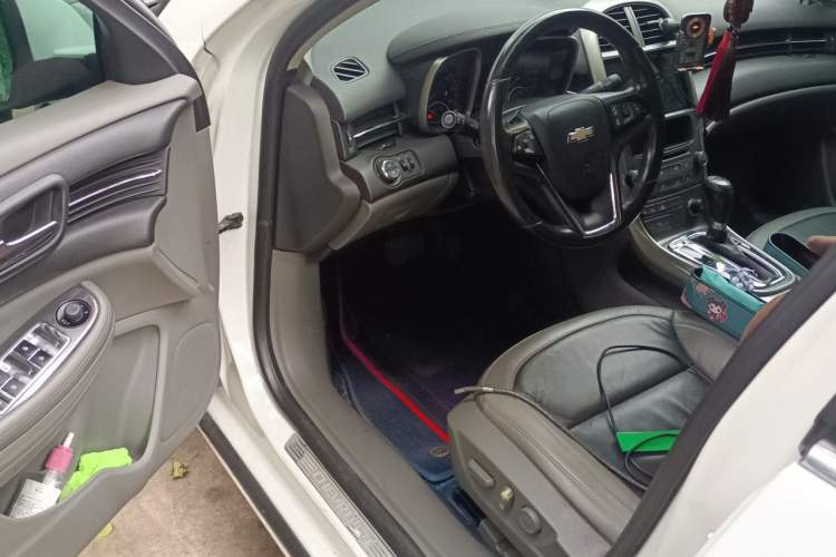 Used Chevrolet Malibu 2012 2.0L Automatic Luxury Edition Driver Seat