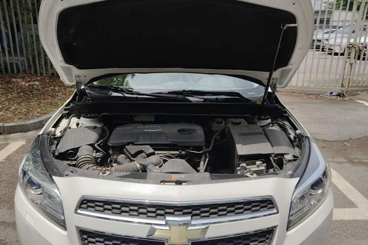 Used Chevrolet Malibu 2012 2.0L Automatic Luxury Edition Engine Bay