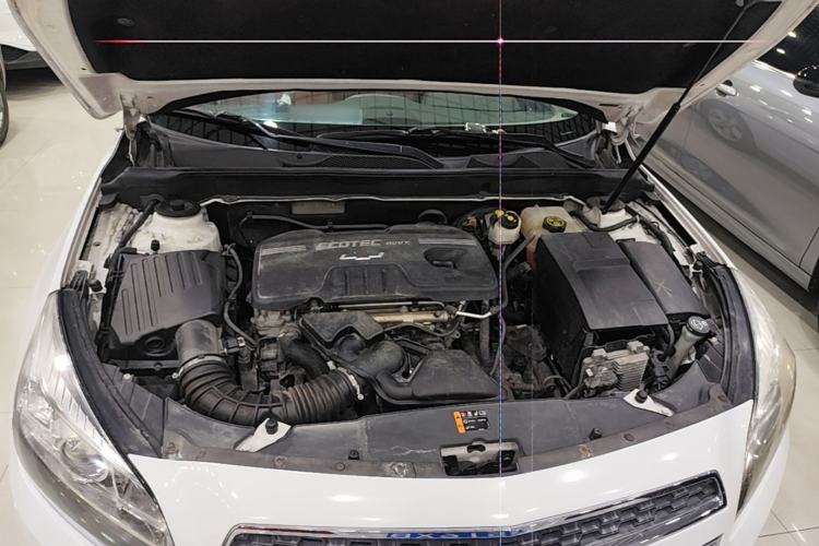 Used Chevrolet Malibu 2012 2.0L Automatic Comfort Edition Engine Bay