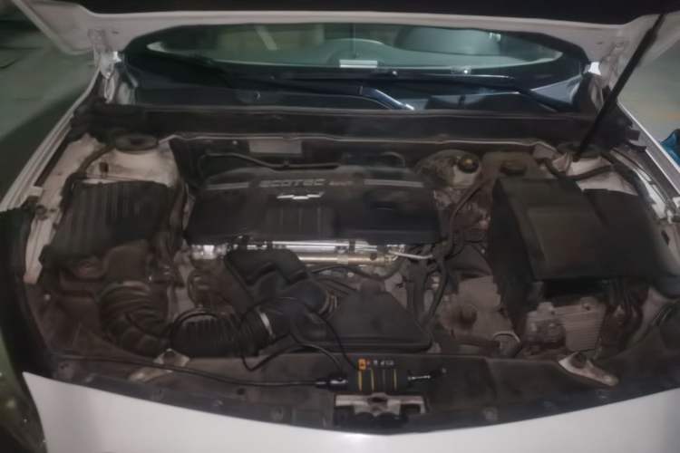 Used Chevrolet Malibu 2012 2.0L Automatic Comfort Edition Engine Bay