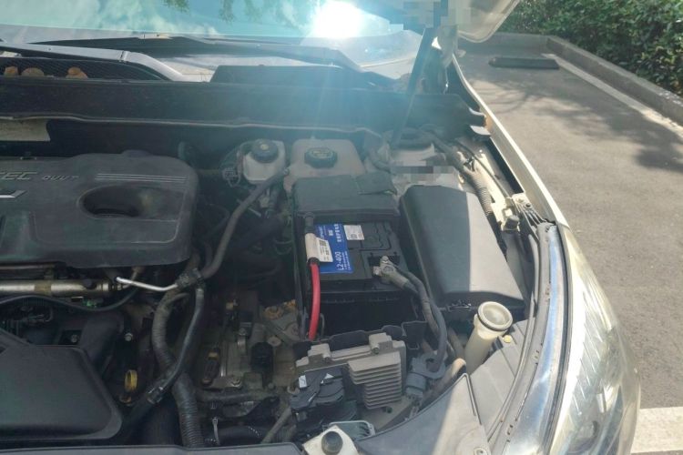 Used Chevrolet Malibu 2012 2.0L Automatic Luxury Edition Engine Bay Left