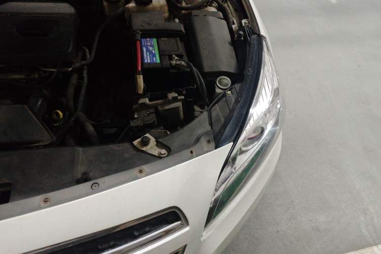 Used Chevrolet Malibu 2012 2.0L Automatic Luxury Edition Engine Bay Left