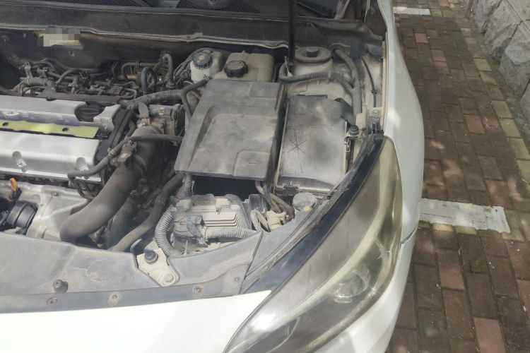 Used Chevrolet Malibu 2012 1.6T Automatic Luxury Edition Engine Bay Left
