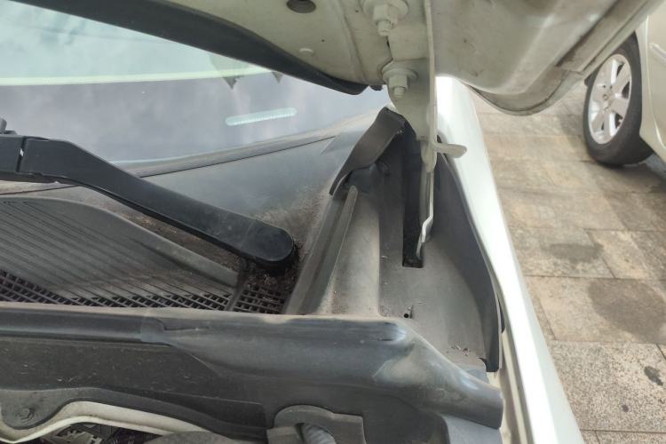 Used Chevrolet Malibu 2012 2.0L Automatic Comfort Edition Engine Bay Left