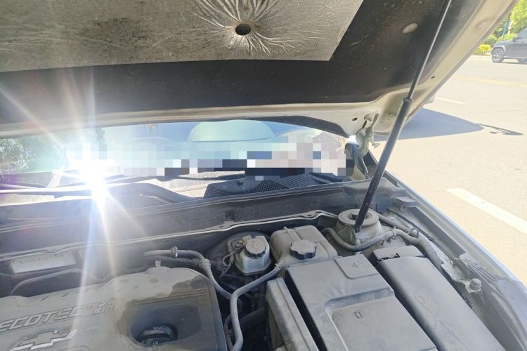 Used Chevrolet Malibu 2012 2.4L Automatic Luxury Edition Engine Bay Left