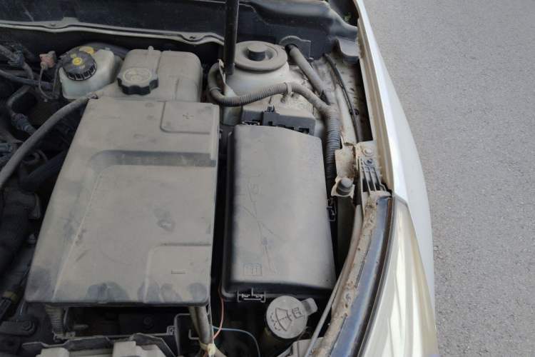 Used Chevrolet Malibu 2012 2.0L Automatic Luxury Edition Engine Bay Left