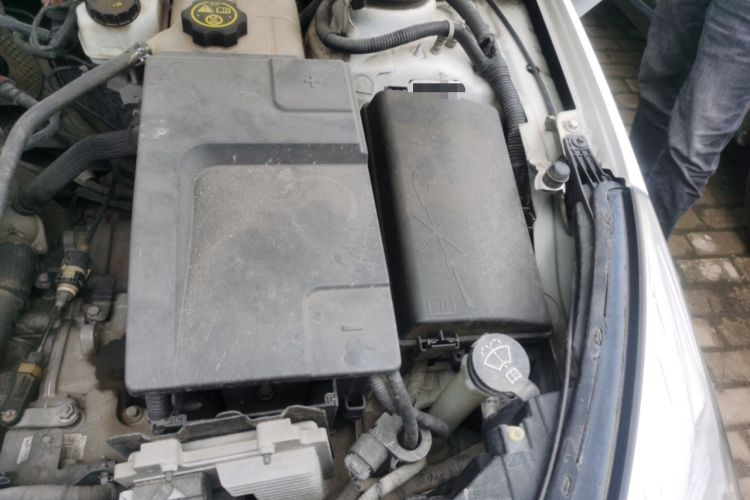 Used Chevrolet Malibu 2012 2.0L Automatic Comfort Edition Engine Bay Left