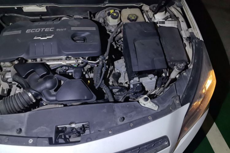 Used Chevrolet Malibu 2012 2.0L Automatic Luxury Edition Engine Bay Left