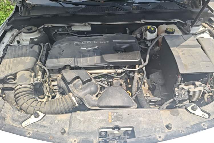 Used Chevrolet Malibu 2012 2.0L Automatic Luxury Edition Engine Bay