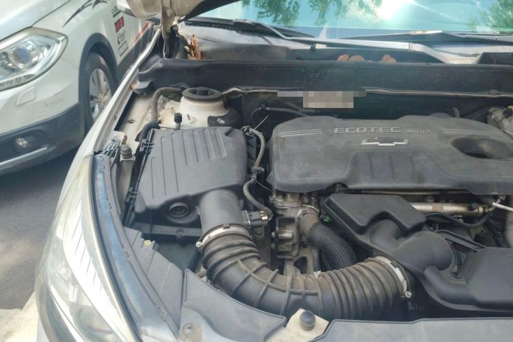 Used Chevrolet Malibu 2012 2.0L Automatic Luxury Edition Engine Bay Right