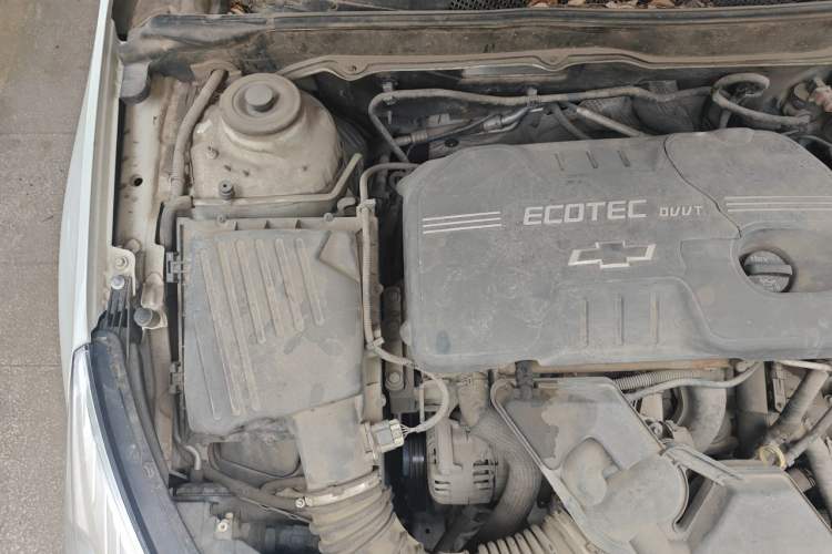Used Chevrolet Malibu 2012 2.0L Automatic Comfort Edition Engine Bay Right