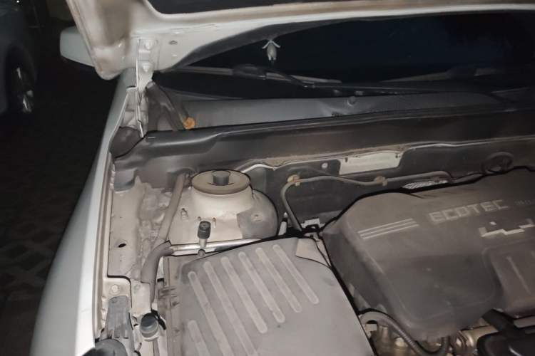 Used Chevrolet Malibu 2012 2.0L Automatic Luxury Edition Engine Bay Right