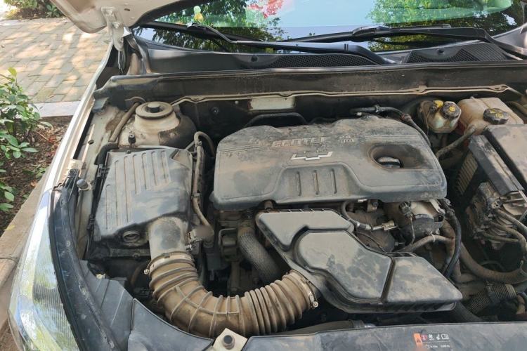 Used Chevrolet Malibu 2012 2.4L Automatic Flagship Edition Engine Bay Right