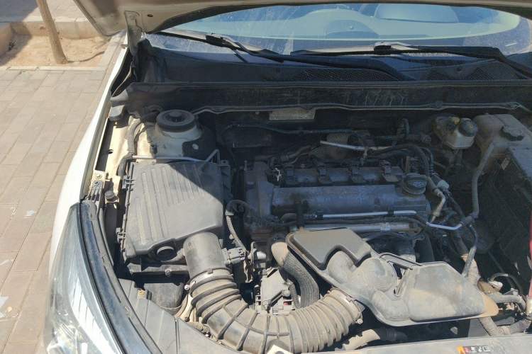 Used Chevrolet Malibu 2012 2.0L Automatic Luxury Edition Engine Bay Right