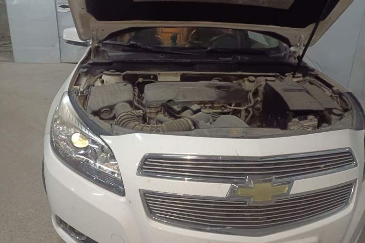 Used Chevrolet Malibu 2012 2.0L Automatic Luxury Edition Engine Bay Right