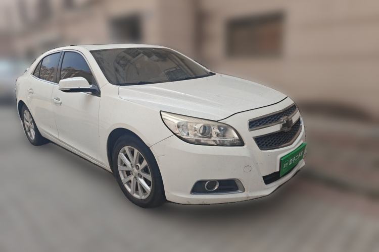 Used Chevrolet Malibu 2012 2.0L Automatic Luxury Edition Front Right 45 Deg