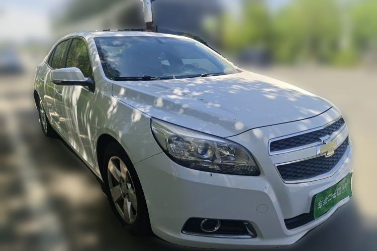 Used Chevrolet Malibu 2012 2.4L Automatic Luxury Edition Front Right 45 Deg