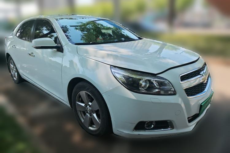Used Chevrolet Malibu 2012 2.4L Automatic Flagship Edition Front Right 45 Deg