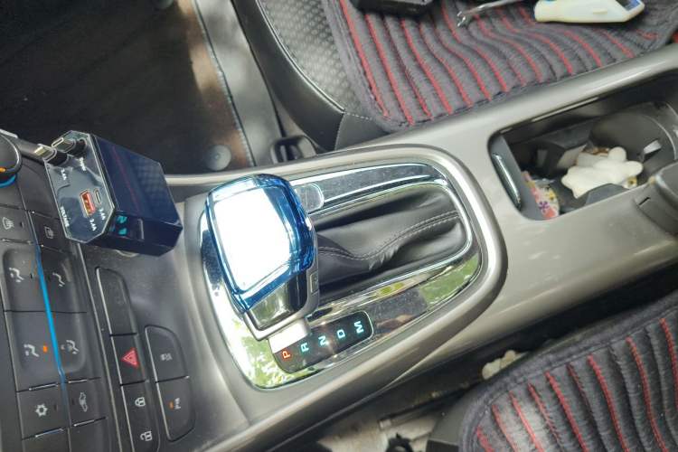Used Chevrolet Malibu 2012 1.6T Automatic Luxury Edition Gear Lever