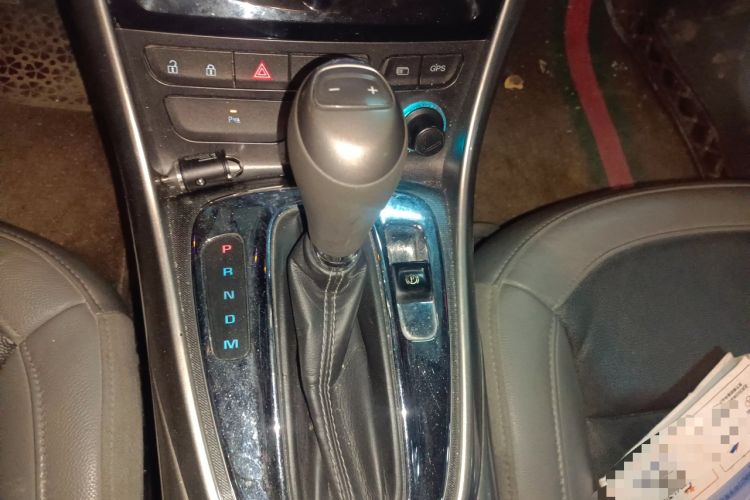 Used Chevrolet Malibu 2012 2.0L Automatic Luxury Edition Gear Lever