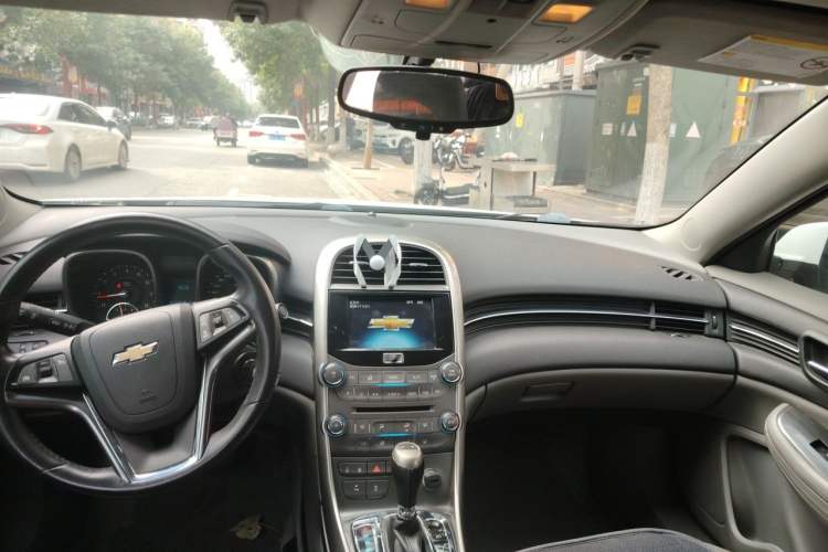 Used Chevrolet Malibu 2012 2.4L Automatic Luxury Edition Headliner